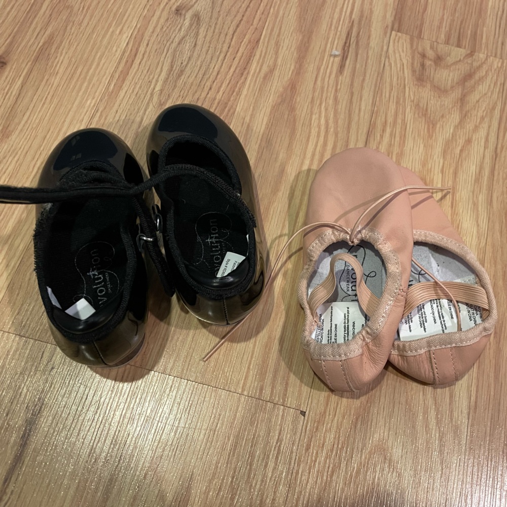 Toddler girls size 7 tap and ballet shoes